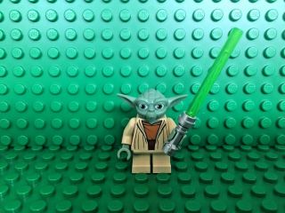 Lego Star Wars Minifigure Yoda Gray Hair Clone Wars W/lightsaber Watch Set