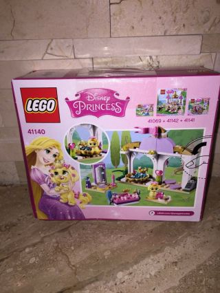 LEGO DISNEY PRINCESS SET 41140 DAISY ' S BEAUTY SALON CREASED BOX 2