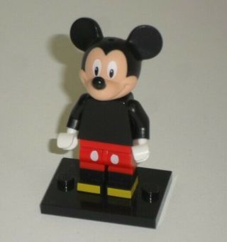 Lego Series 1 Disney Minifigure.  Micky Mouse.  With Booklet.