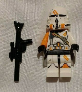 Lego Star Wars Minifigure: Airborne Clone Trooper (from Set 75036)